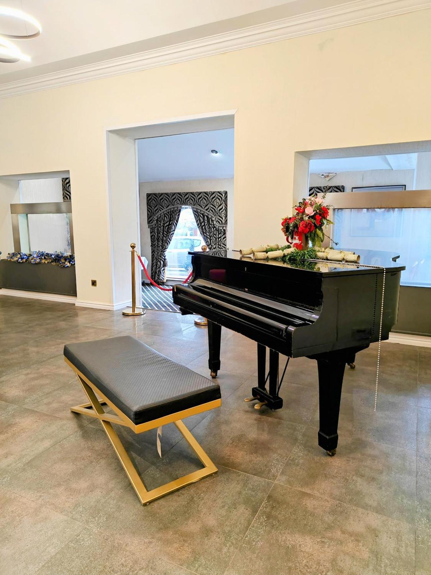 Carlton Park Hotel Ρόδεραμ Εξωτερικό φωτογραφία