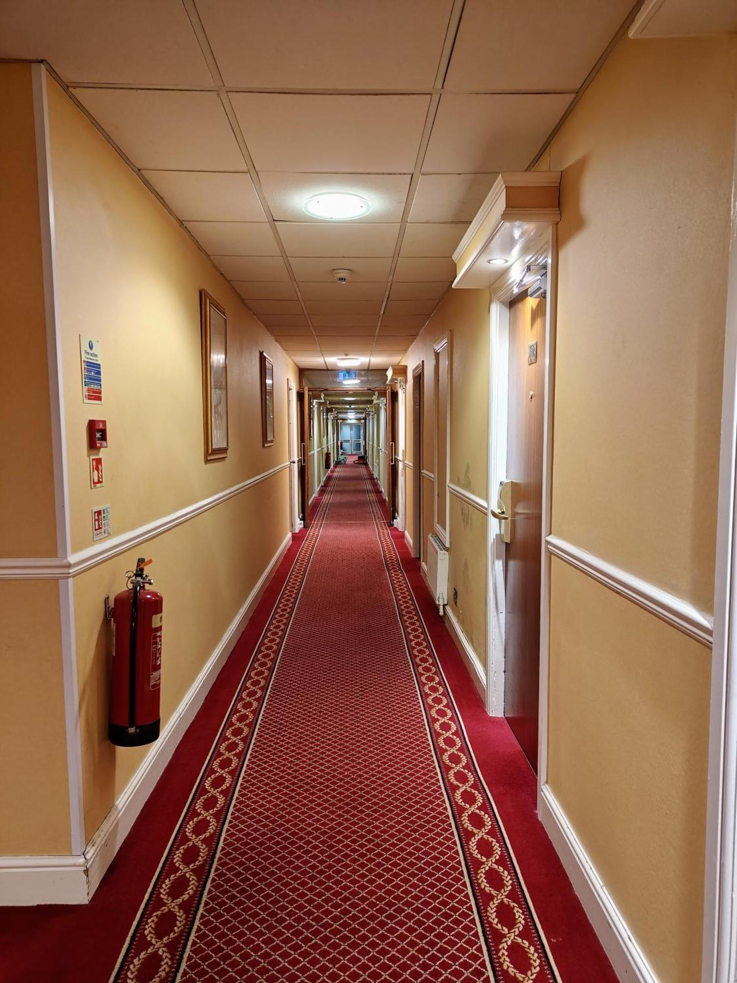 Carlton Park Hotel Ρόδεραμ Εξωτερικό φωτογραφία