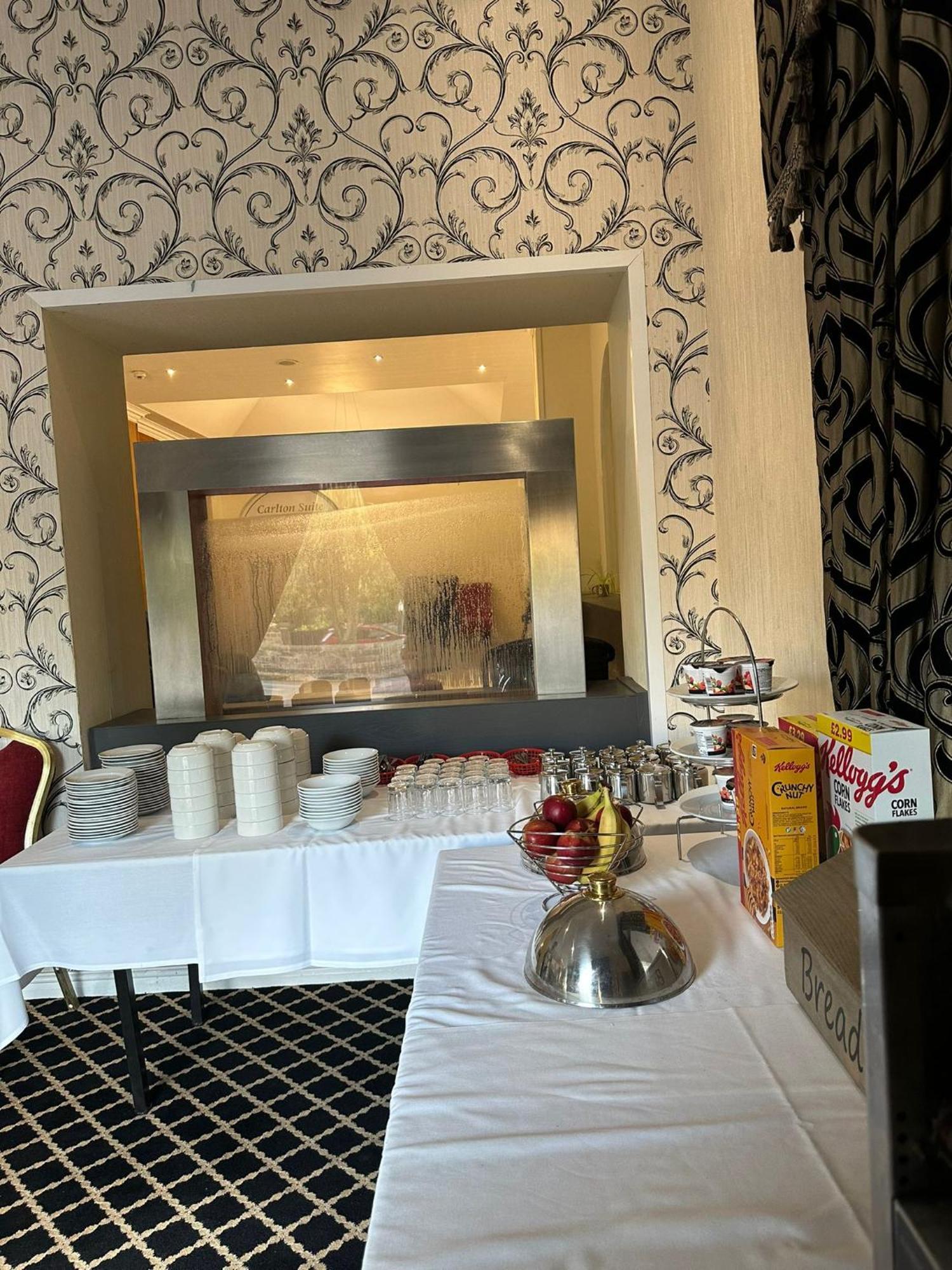Carlton Park Hotel Ρόδεραμ Εξωτερικό φωτογραφία