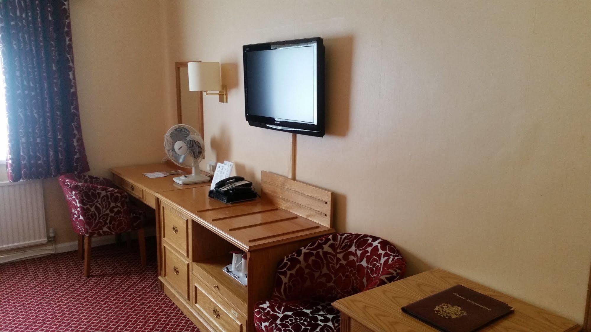 Carlton Park Hotel Ρόδεραμ Εξωτερικό φωτογραφία