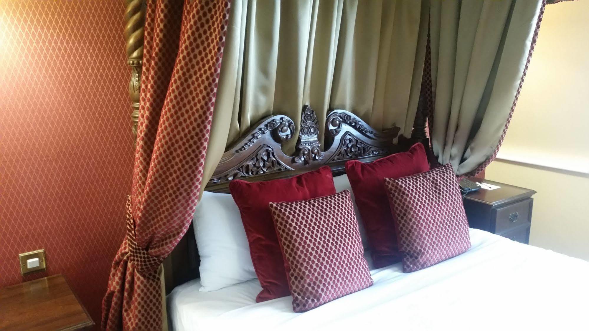 Carlton Park Hotel Ρόδεραμ Εξωτερικό φωτογραφία
