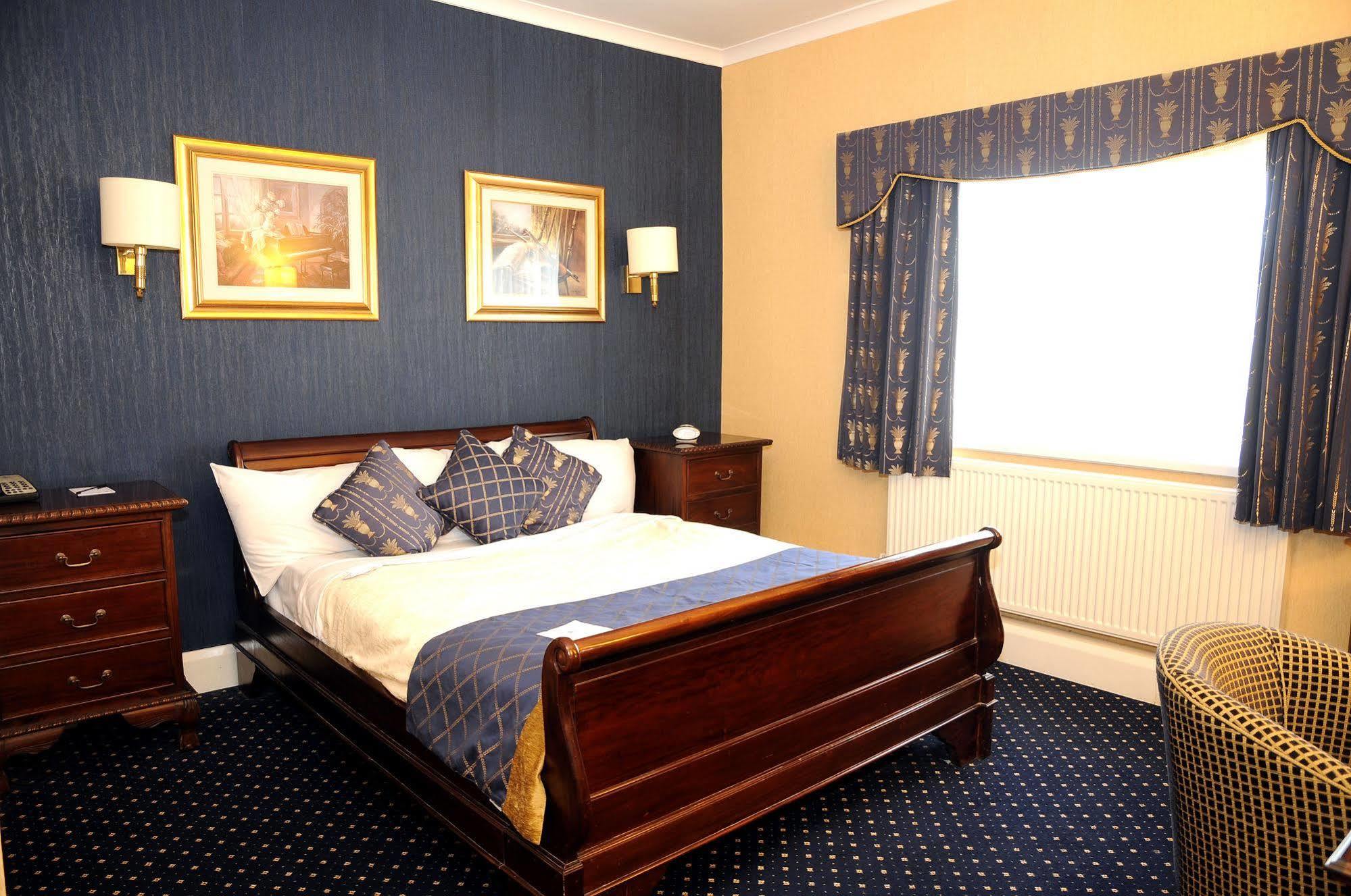 Carlton Park Hotel Ρόδεραμ Εξωτερικό φωτογραφία